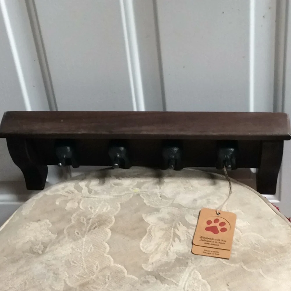 Handmade with Love Coat Hanger wood with elephants